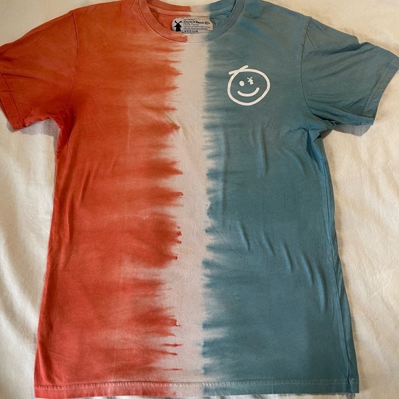 Dutch bros shirt - Picture 2 of 4